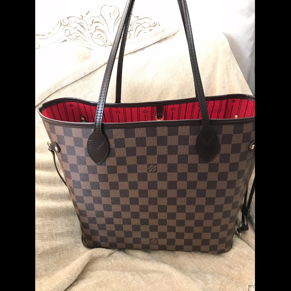 Louis Vuitton Neverfull MM